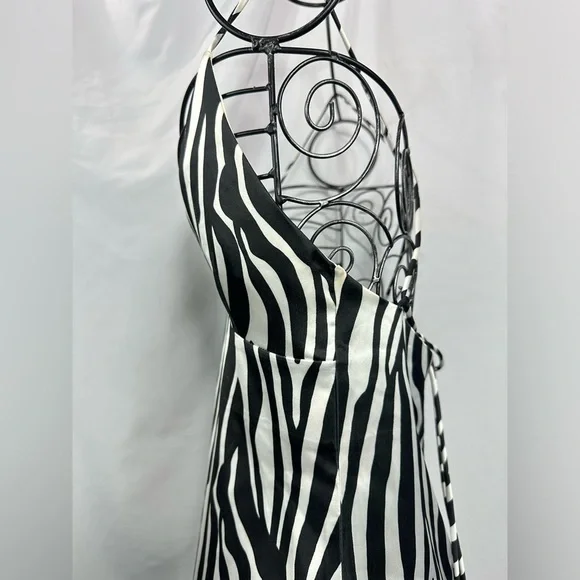 White Fox black and white zebra print halter mini dress size XS - Picture 10 of 13